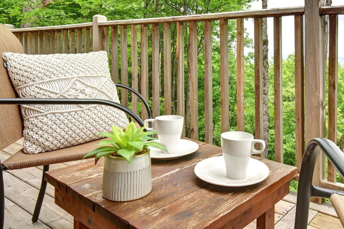 Chic Familiale, Relaxant Avec Spa En Montagnes Labelle Ngoại thất bức ảnh